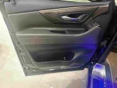 Toyota Vellfire Crown Hybrid 2.5L Premium Edition - фото 6