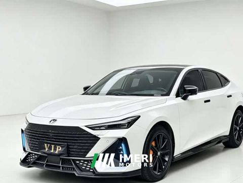 2022 Changan UNI-V 1.5T Sport Edition - автомобиль из Китая