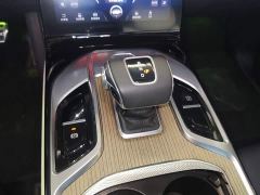 FAW Red Flag E-HS9 690km Range Flagship Edition Six-Seater - ფოტო 13