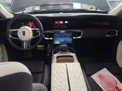 FAW Red Flag E-HS9 690km Range Flagship Edition Six-Seater - ფოტო 9