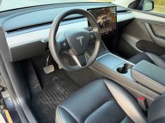 Tesla Model Y Rear-Wheel Drive - photo 8
