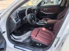 BMW 3 Series 320Li M Sport Package - фото 9