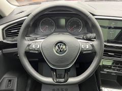 Volkswagen Taos 2022 280TSI FWD Luxury Smart Connected Edition - фото 10