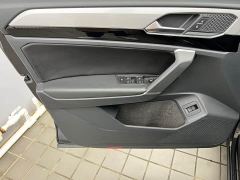 Volkswagen Taos 2022 280TSI FWD Luxury Smart Connected Edition - фото 16