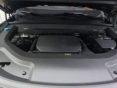 Li Auto L8 Pro - ფოტო 19
