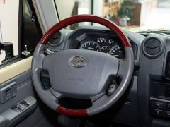 Toyota Land Cruiser (Imported) LC78 4.0L Manual - фото 11