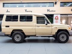 Toyota Land Cruiser (Imported) LC78 4.0L Manual - фото 3