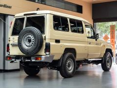 Toyota Land Cruiser (Imported) LC78 4.0L Manual - фото 4