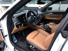 BMW 6 Series GT 630i M Sport Package - фото 6