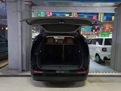 Li Auto MEGA Home Family Edition - ფოტო 18