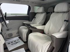 Denza D9 DM-i 970 AWD Flagship - ფოტო 8