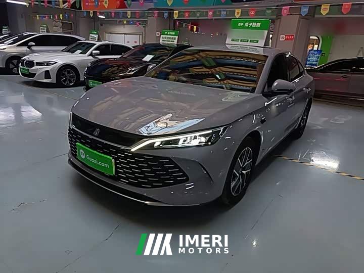 BYD Qin L DM-i 128KM Leading Edition - автомобиль из Китая
