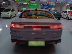 BYD Qin L DM-i 128KM Leading Edition - фото 5