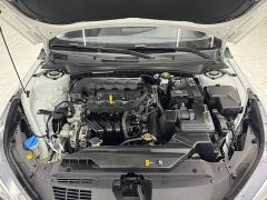 Hyundai Elantra 1.5L CVT GLX Elite - photo 18