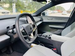 Volvo EX30 Rear-Wheel Drive Extended Range Ultra - photo 7