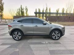 Jaguar E-PACE Aspiring Sport Edition R-DYNAMIC S - ფოტო 4