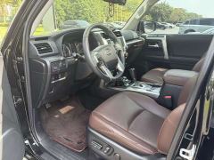 Toyota 4Runner 4.0L Automatic - ფოტო 11