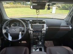 Toyota 4Runner 4.0L Automatic - ფოტო 15