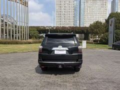 Toyota 4Runner 4.0L Automatic - ფოტო 8
