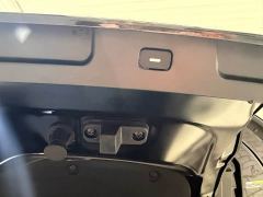 Leapmotor D19 Pure Electric 720 Smart Luxury Edition Six-Seater - фото 16