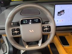 Li Auto i8 Standard Edition - ფოტო 10