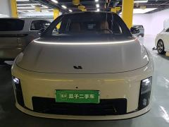 Li Auto i8 Standard Edition - ფოტო 2