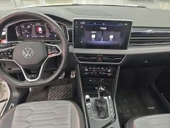 Volkswagen Tiguan L 330TSI Automatic Two-Wheel Drive R-Line Flagship - photo 9