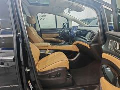 Denza D9 DM-i 1050 Premium - ფოტო 14