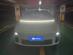Li Auto i6 Four-Wheel Drive Standard Edition - ფოტო 2