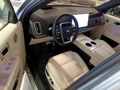 Li Auto L7 Pro - ფოტო 15