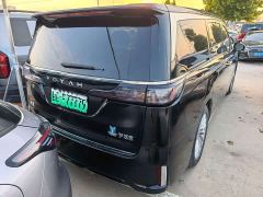 Voyah Dream PHEV Extended Range Luxury Edition - ფოტო 12