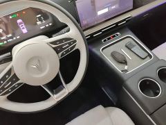 Voyah Lantu Dreamchaser PHEV AWD Luxury Kunpeng Edition - фото 13