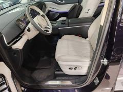 Voyah Lantu Dreamchaser PHEV AWD Luxury Kunpeng Edition - фото 14