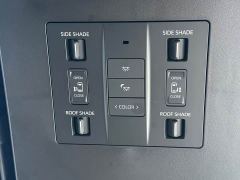 Toyota Alphard Hybrid 2.5L Premium Gold Edition - photo 11