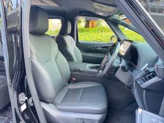 Toyota Alphard Hybrid 2.5L Premium Gold Edition - photo 6