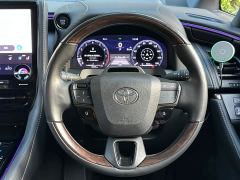 Toyota Alphard Hybrid 2.5L Premium Gold Edition - photo 9