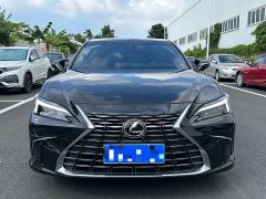 Lexus ES 300h Premium Edition - ფოტო 2