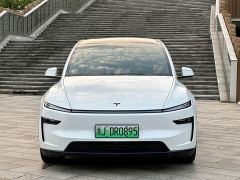 Tesla Model Y L Long Range All-Wheel Drive - ფოტო 2