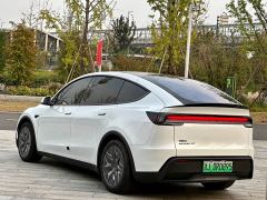 Tesla Model Y L Long Range All-Wheel Drive - ფოტო 4