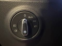 Volkswagen Taos 280TSI FWD Luxury Smart Connected Edition - фото 13