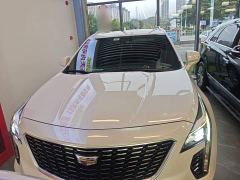 Cadillac XT4 28T FWD Fashion Edition - фото 2