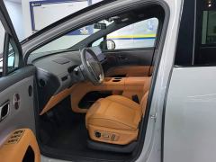 Li Auto i8 Standard Edition - photo 9