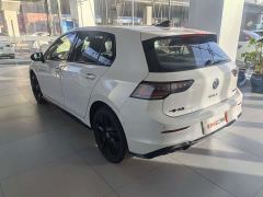 Volkswagen Golf 300TSI R-Line - photo 8