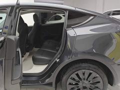 Tesla Model Y Rear-Wheel Drive - ფოტო 11