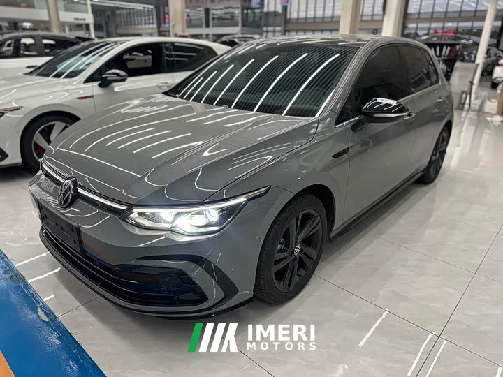 Volkswagen Golf 280TSI DSG R-Line Lite - автомобиль из Китая