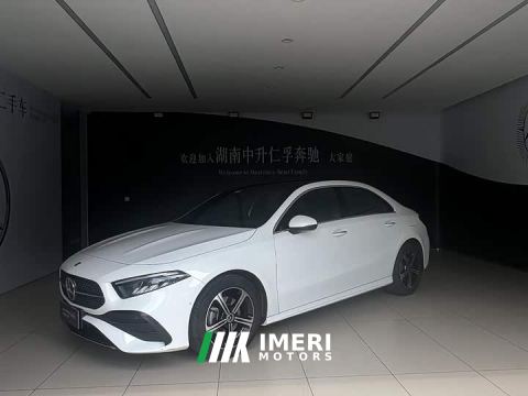 2023 Mercedes-Benz A-Class A 200 L Fashion Edition - автомобиль из Китая