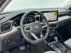 Volkswagen Taos 3 Million Units Select Edition 330TSI - фото 10