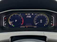 Volkswagen Taos 3 Million Units Select Edition 330TSI - фото 14