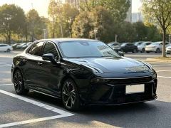 Lynk & Co 03 1.5T DCT Pro - photo 3