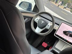 Tesla Model Y Rear-Wheel Drive - ფოტო 13